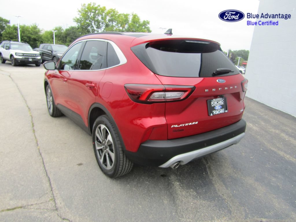 Certified 2023 Ford Escape Platinum AWD/4WD image 5