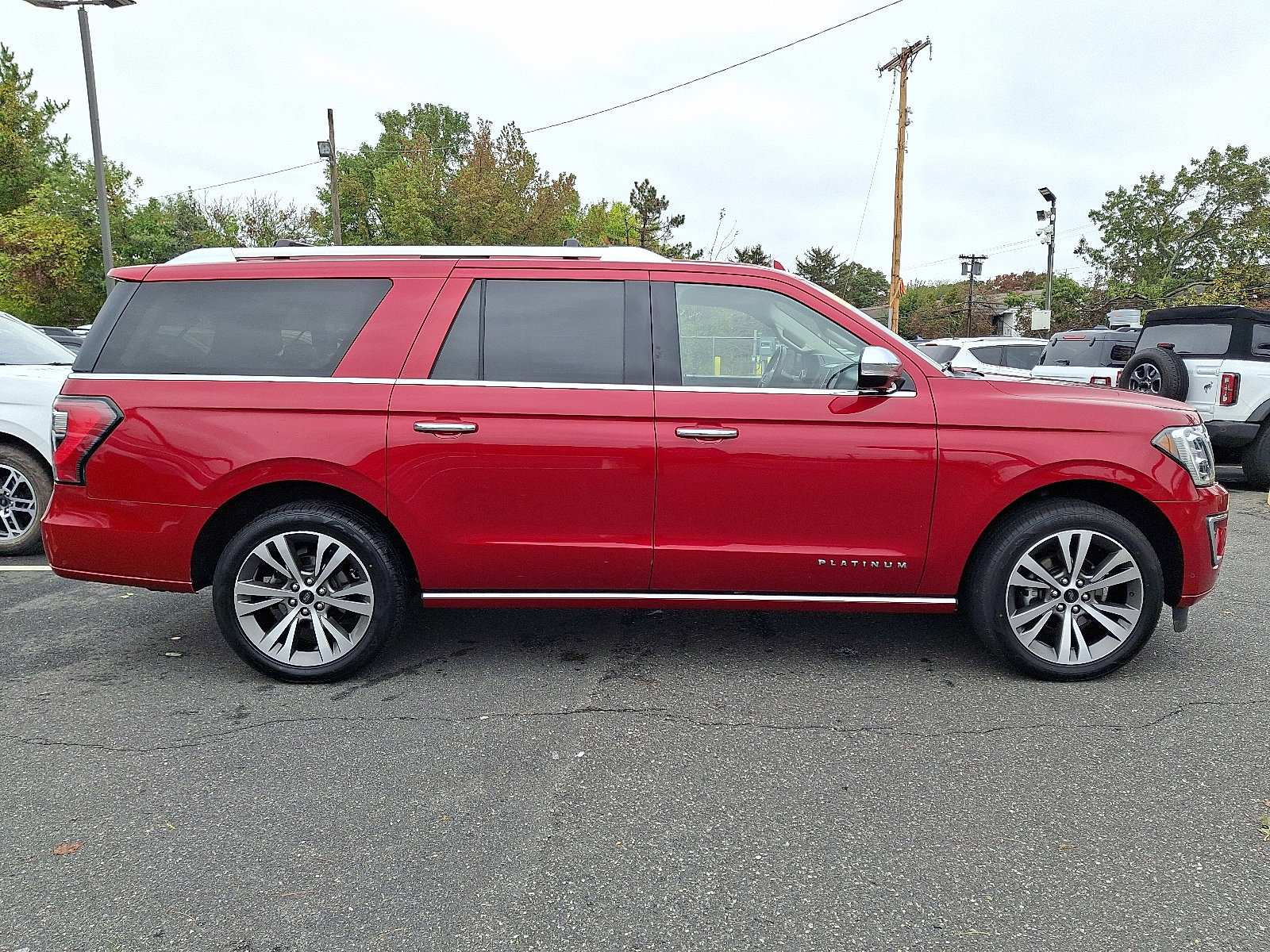 Certified 2020 Ford Expedition Max Platinum image 3