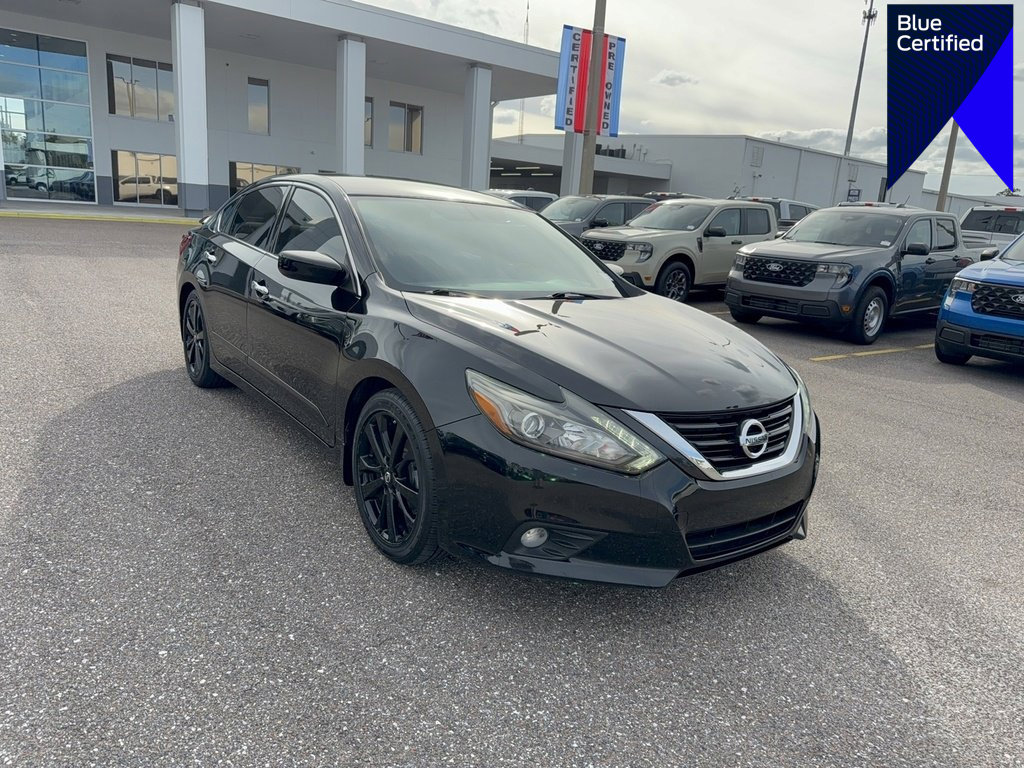 Used 2017 Nissan Altima 2.5 SR w/ Midnight Edition Package image 1