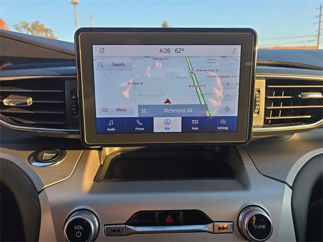 Certified 2022 Ford Explorer XLT w/ Equipment Group 202A image 18