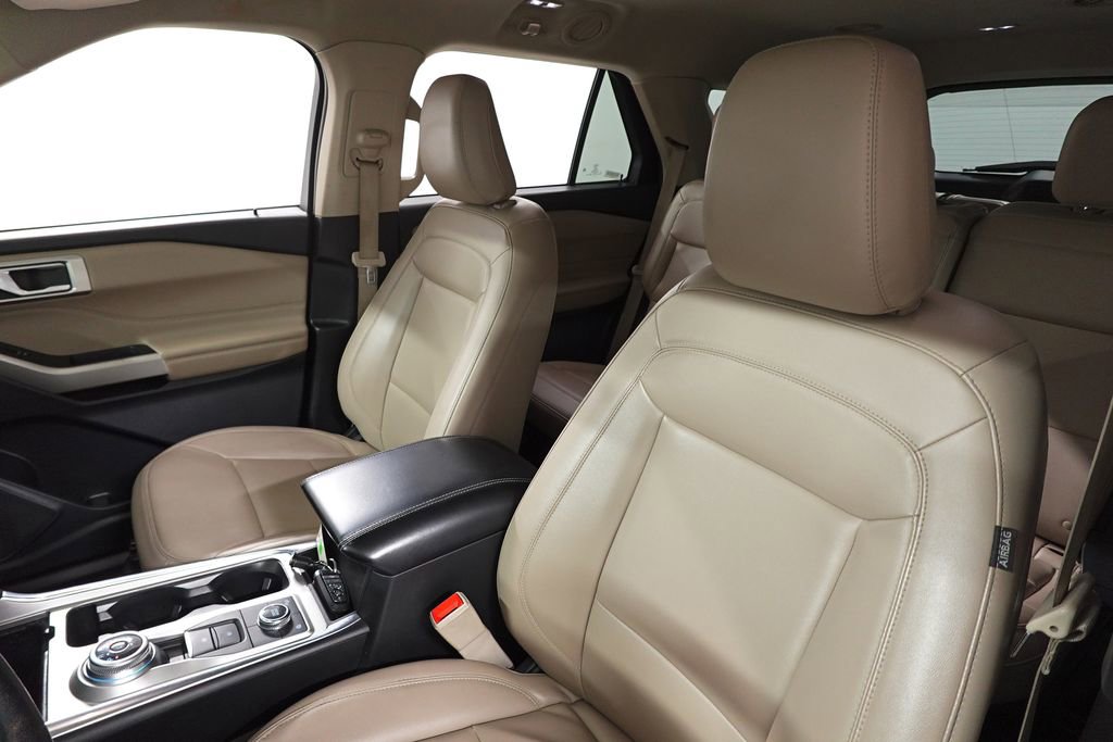 Certified 2023 Ford Explorer XLT w/ Equipment Group 202A image 12