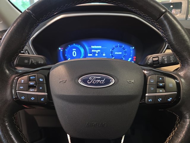Certified 2022 Ford Escape Titanium w/ Titanium Elite Package AWD/4WD image 16