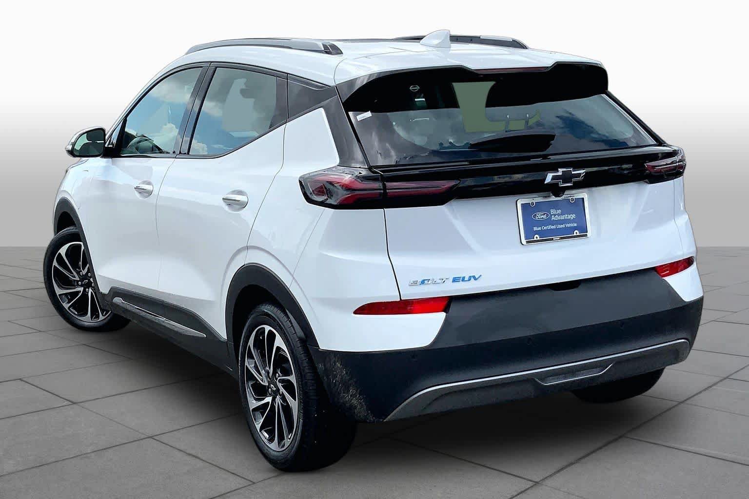 Used 2023 Chevrolet Bolt EUV Premier FWD image 10