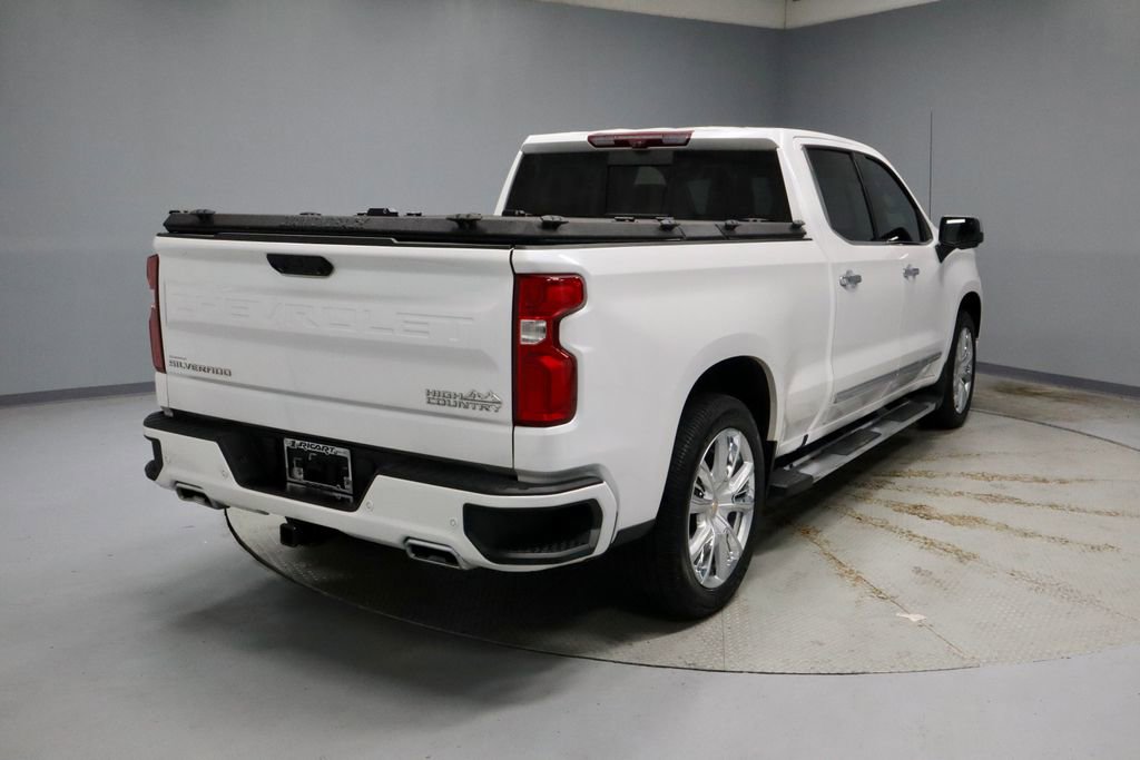 Used 2023 Chevrolet Silverado 1500 High Country w/ High Country Premium Package AWD/4WD image 10