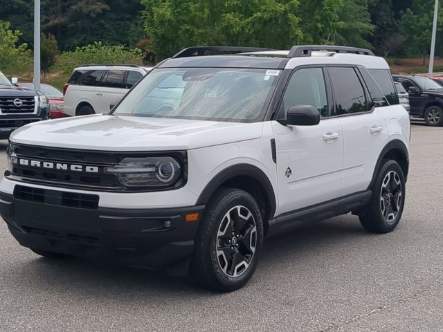 Certified 2023 Ford Bronco Sport Outer Banks w/ Tech Package AWD/4WD image 16