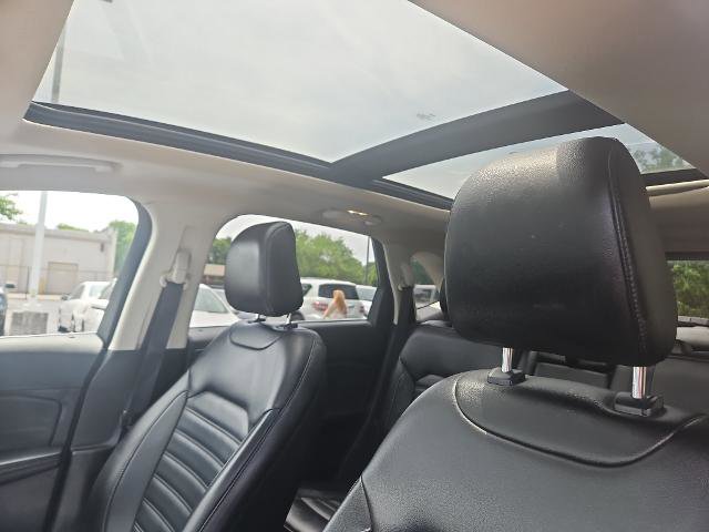Certified 2020 Ford Edge SEL w/ Convenience Package FWD image 9