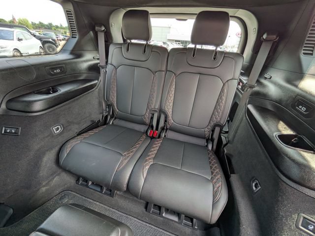 Used 2025 Jeep Grand Cherokee L Summit AWD/4WD image 19