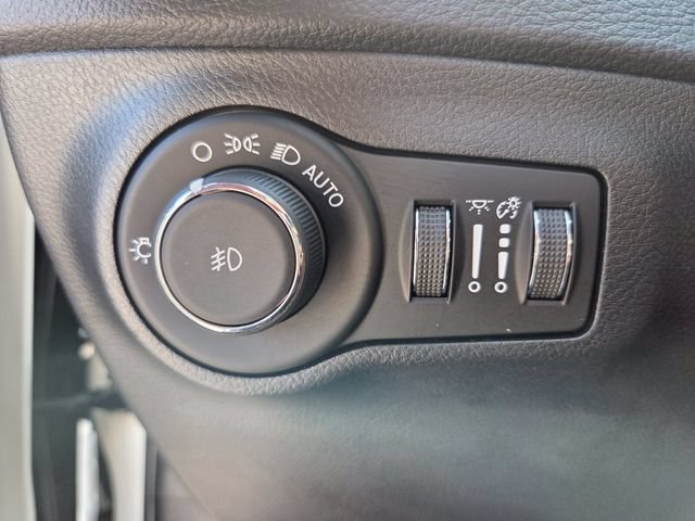 Used 2019 Jeep Compass High Altitude AWD/4WD image 23