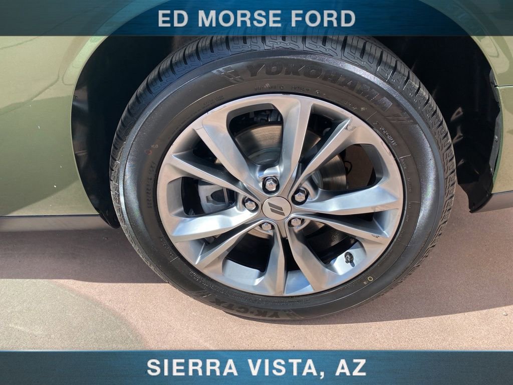Used 2021 Dodge Challenger SXT AWD/4WD image 34