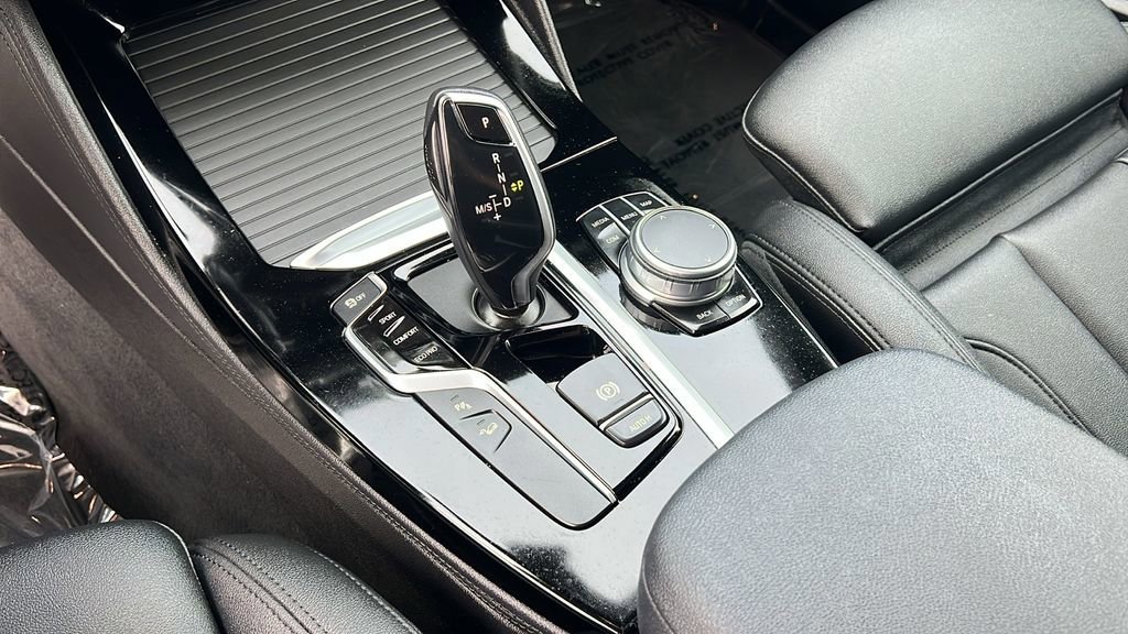 Used 2021 BMW X4 xDrive30i w/ Convenience Package image 14