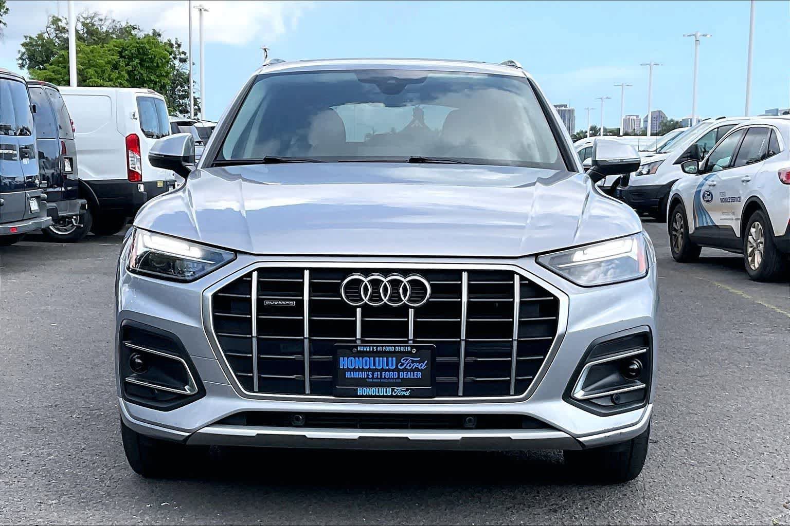 Used 2023 Audi Q5 2.0T Premium w/ Convenience Package AWD/4WD image 6