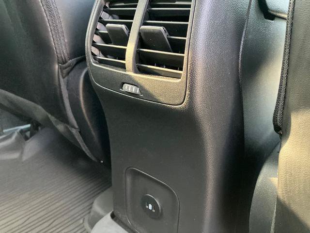 Certified 2025 Ford Escape Platinum AWD/4WD image 19