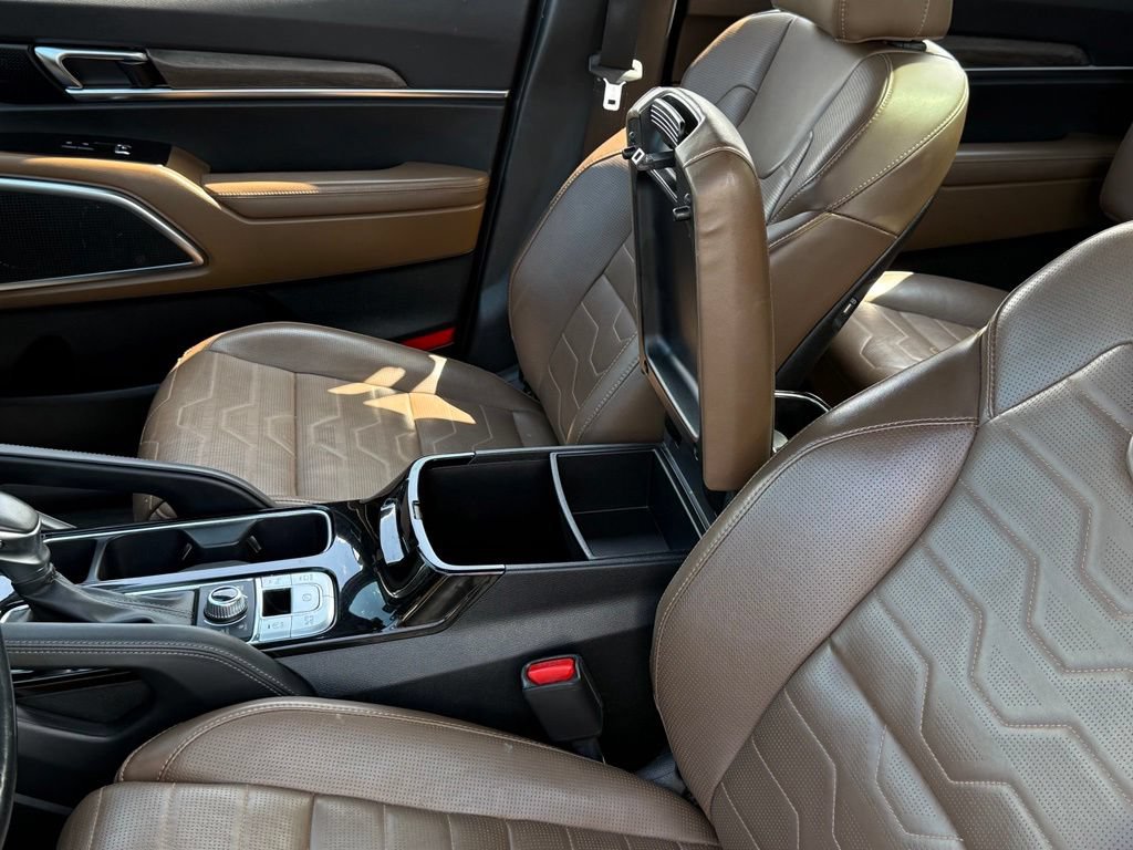 Used 2022 Kia Telluride SX w/ SX Prestige Package AWD/4WD image 27