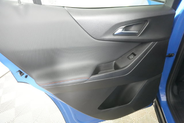 Used 2025 Chevrolet Equinox RS AWD/4WD image 31