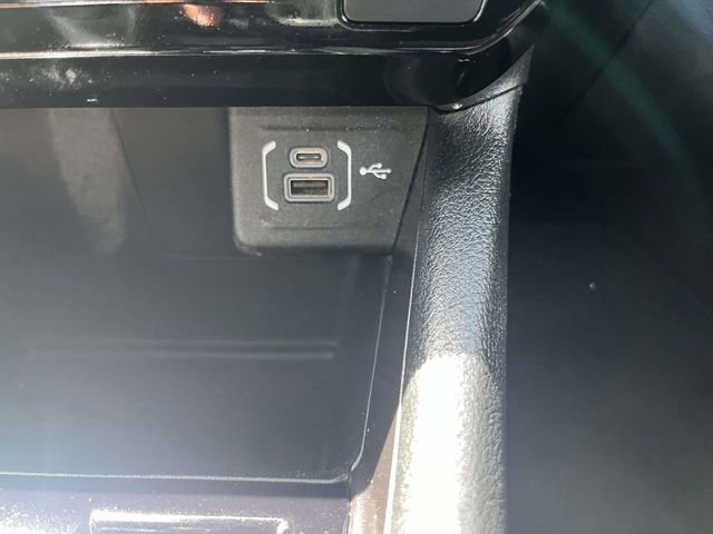 Used 2024 Jeep Compass Latitude AWD/4WD image 15