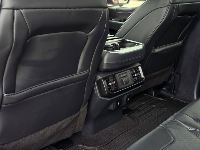 Certified 2025 Ford F150 Raptor AWD/4WD image 30