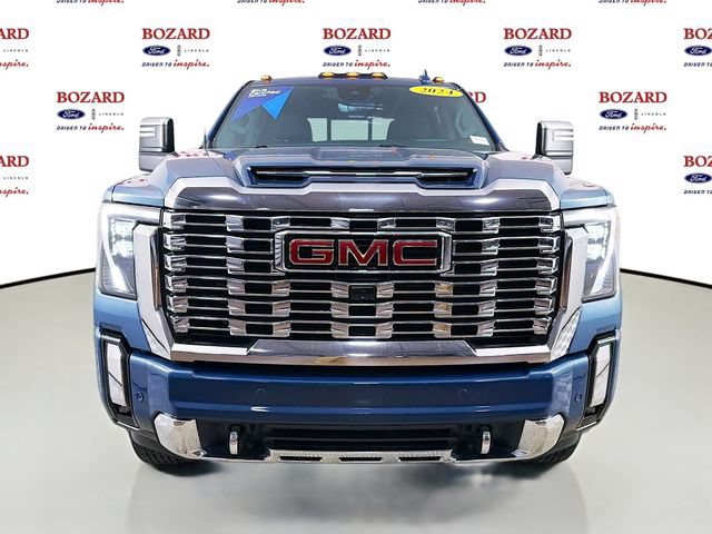 Used 2024 GMC Sierra 2500 Denali w/ Denali Reserve Package AWD/4WD image 2