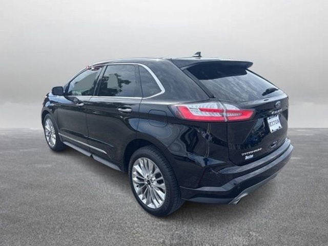 Certified 2022 Ford Edge Titanium w/ Equipment Group 301A AWD/4WD image 7