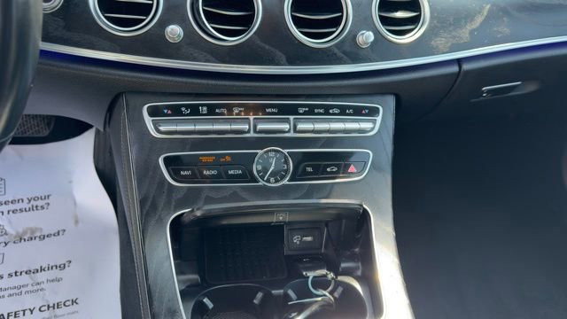 Used 2019 Mercedes-Benz E 300 4MATIC image 14
