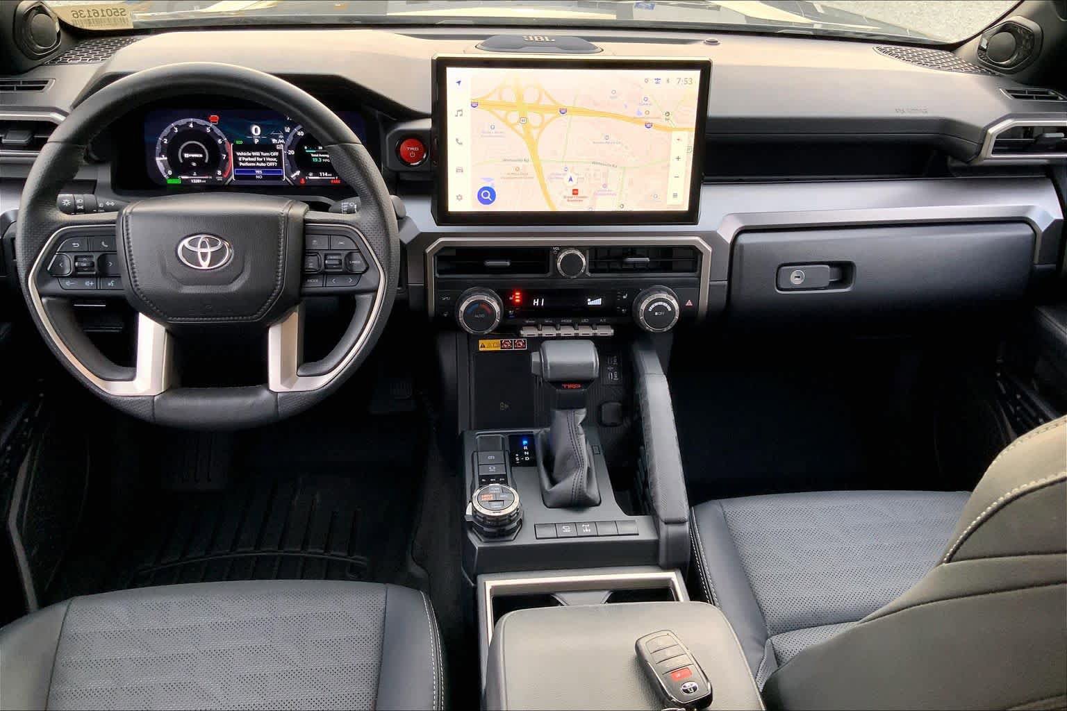 Used 2025 Toyota 4Runner TRD Off-Road Premium AWD/4WD image 14
