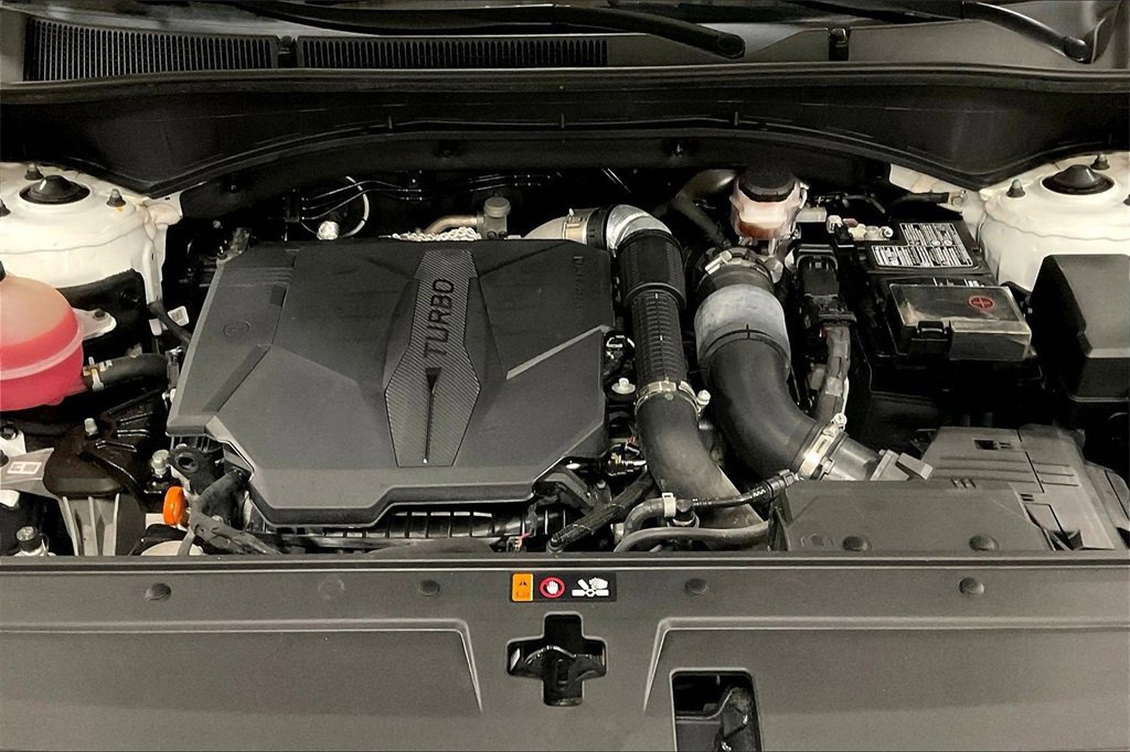 Used 2023 Hyundai Santa Fe Limited image 12