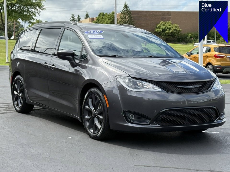 Used 2020 Chrysler Pacifica Touring-L Plus video 1