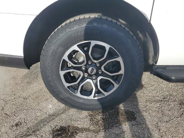 Certified 2024 Ford Expedition Max XLT image 7