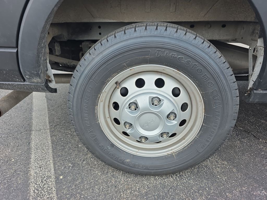 Certified 2023 Ford Transit 250 Medium Roof AWD image 14