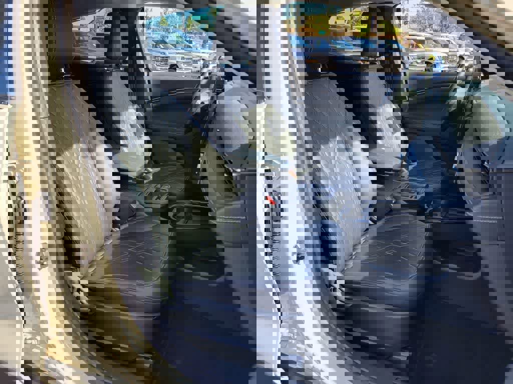 Certified 2025 Ford Mustang Mach-E Select w/ Comfort Package Lite RWD image 16