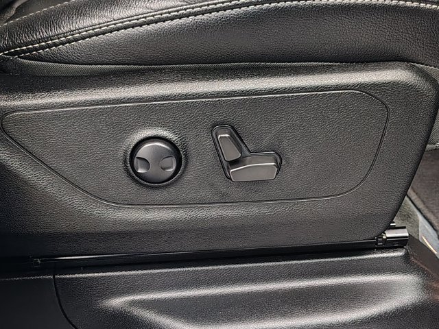 Used 2022 RAM 1500 Rebel w/ Rebel Level 1 Equipment Group AWD/4WD image 28