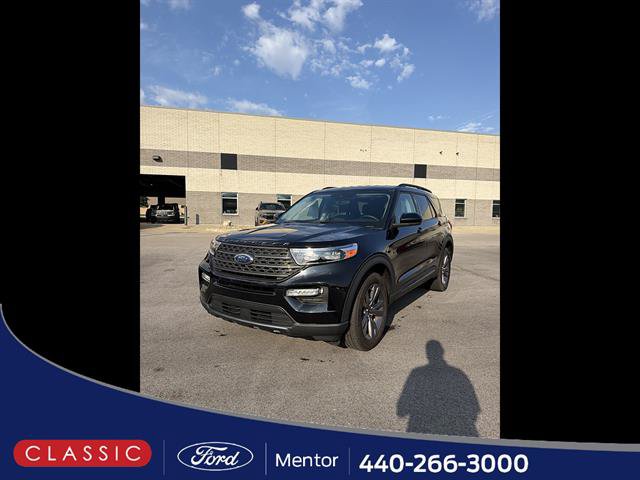 Certified 2024 Ford Explorer XLT w/ Equipment Group 202A