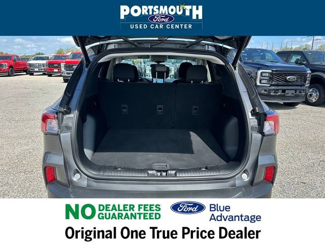 Certified 2022 Ford Escape SE w/ SE Sport Appearance Package image 20