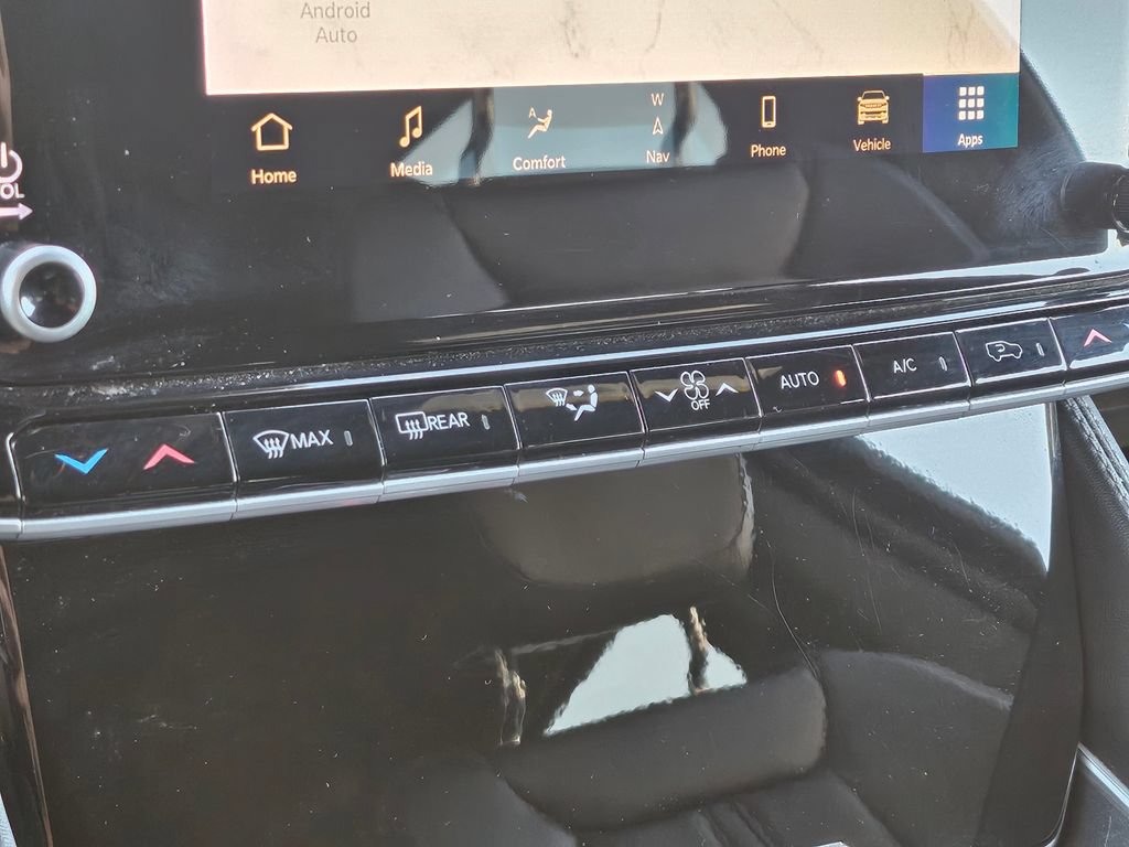 Used 2023 Jeep Wagoneer 4WD image 37