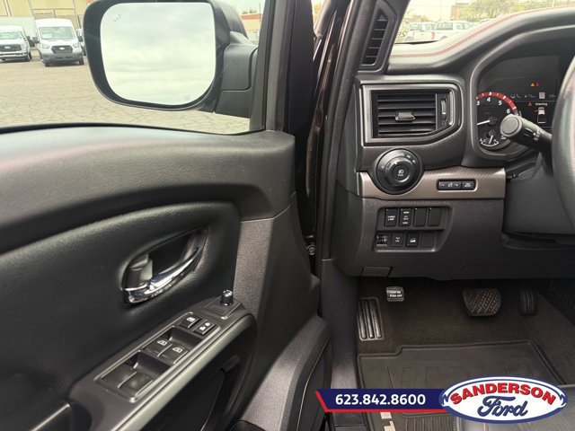 Used 2021 Nissan Titan PRO-4X w/ Off Road Protection Package image 9