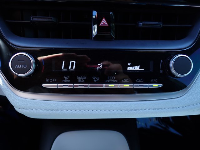 Used 2025 Toyota Corolla SE FWD image 17