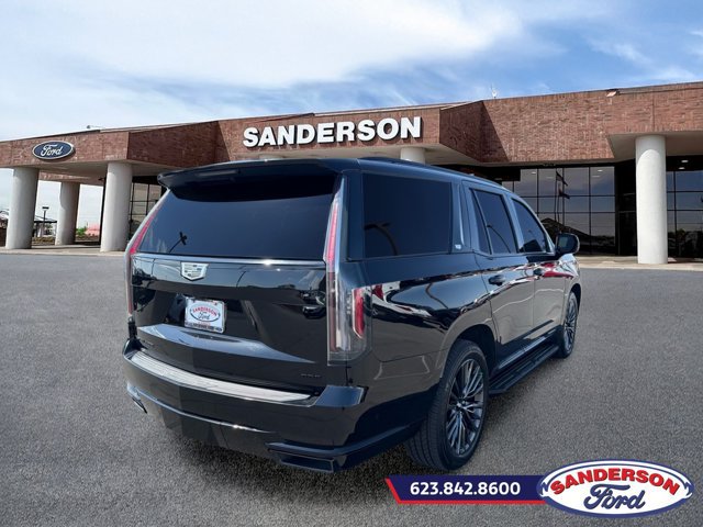 Used 2022 Cadillac Escalade Sport Platinum AWD/4WD image 3