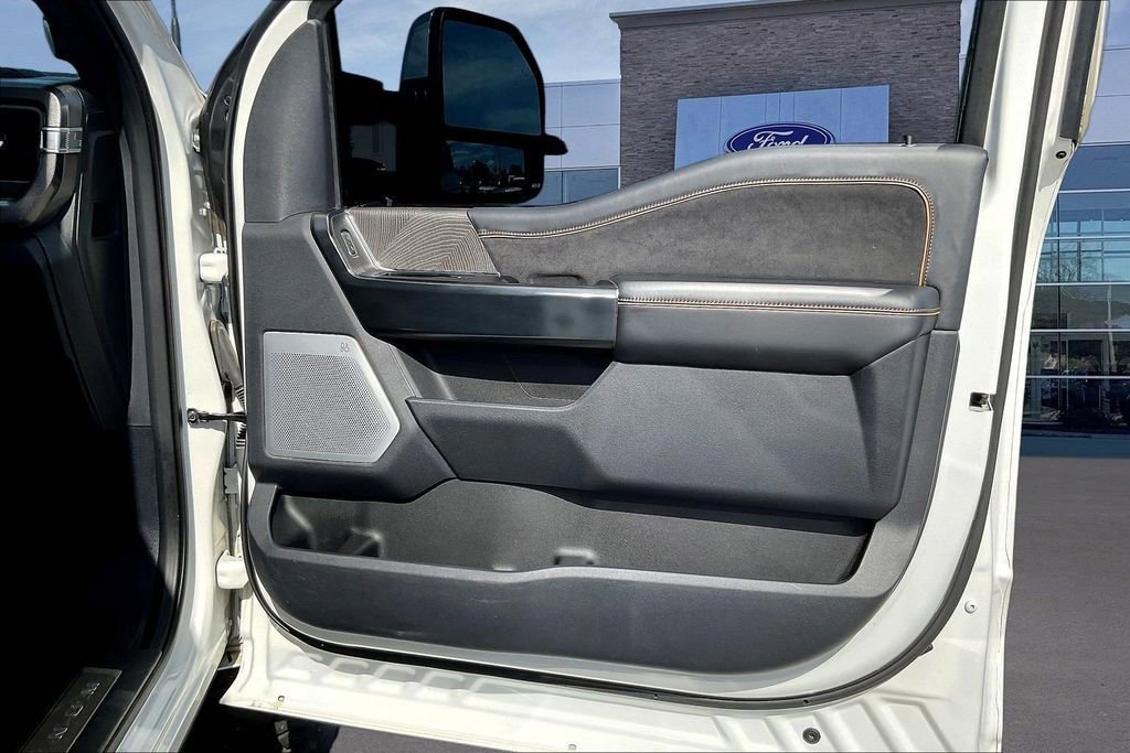 Certified 2024 Ford F350 Platinum w/ Tremor Off-Road Package image 29
