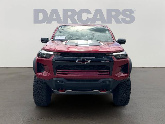 Used 2025 Chevrolet Colorado ZR2 w/ Technology Package AWD/4WD image 2