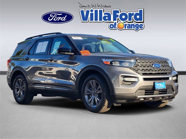 Certified 2022 Ford Explorer XLT w/ Equipment Group 202A
