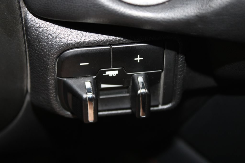 Used 2024 Dodge Durango GT RWD image 46
