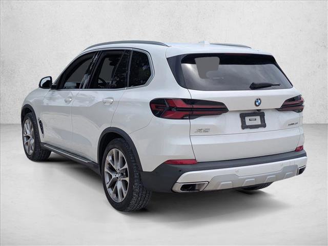 Used 2024 BMW X5 xDrive40i AWD/4WD image 5