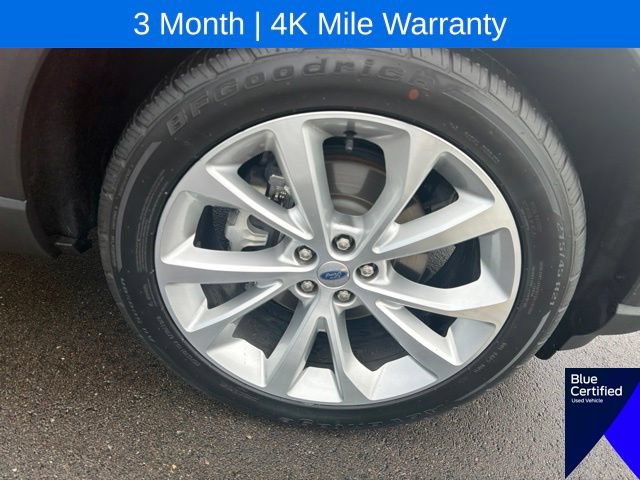 Certified 2022 Ford Explorer Platinum w/ Equipment Group 601A AWD/4WD image 5