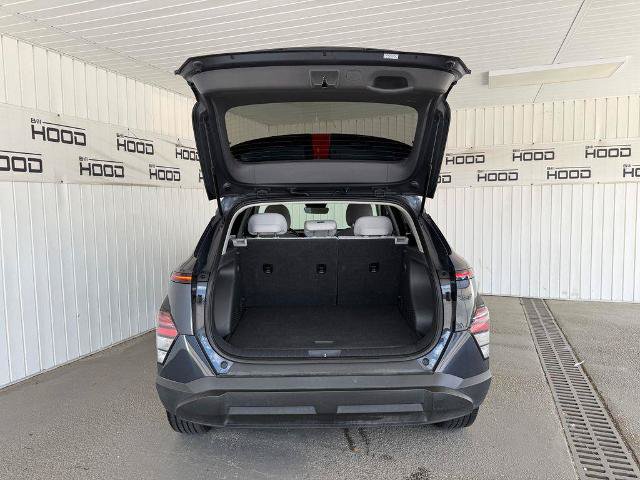 Used 2024 Hyundai Kona SEL FWD image 32