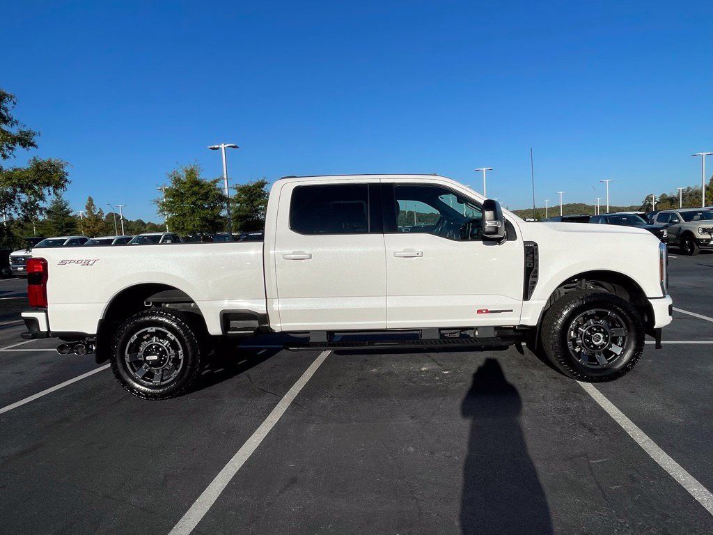 Certified 2024 Ford F350 Lariat w/ Lariat Ultimate Package AWD/4WD image 8