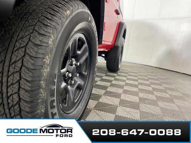 Used 2020 Jeep Wrangler Sport image 32