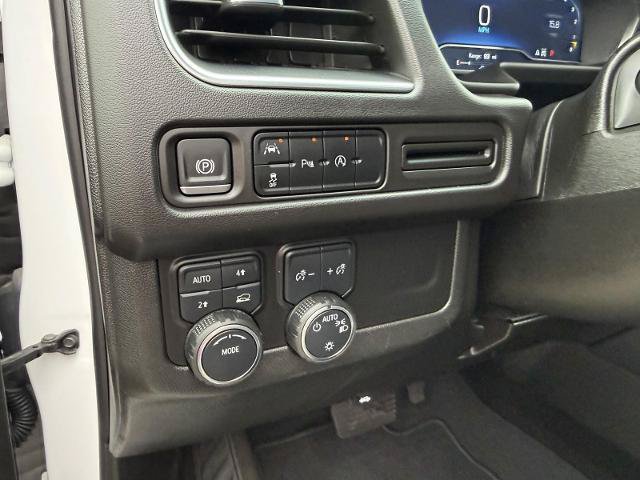 Used 2024 Chevrolet Tahoe LT AWD/4WD image 17