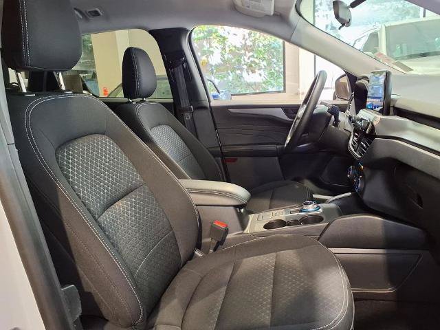 Certified 2025 Ford Escape Active AWD/4WD image 28
