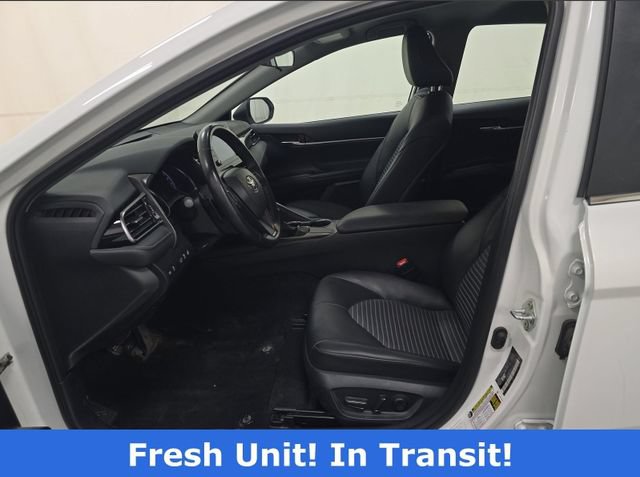 Used 2023 Toyota Camry SE FWD image 5