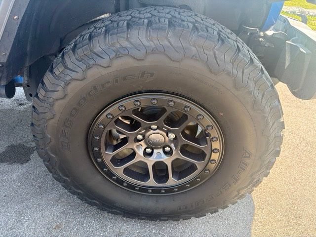 Used 2022 Jeep Wrangler Unlimited Sport w/ Xtreme Recon 35" Tire Package AWD/4WD image 8