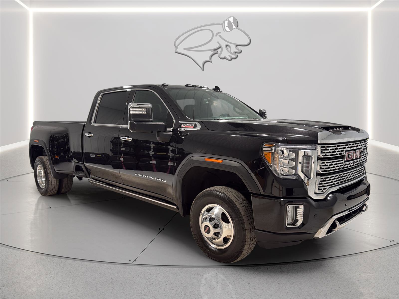 Used 2022 GMC Sierra 3500 Denali AWD/4WD image 7
